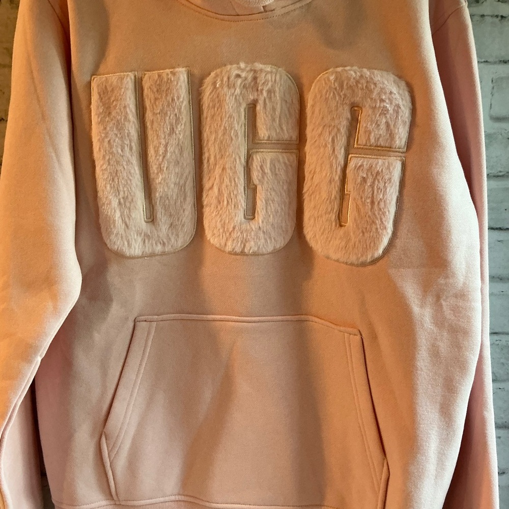 Women’s NWT Large Rey UGGfluff Pullover Logo Hoodie-Lotus Blossom Pink - Picture 5 of 8
